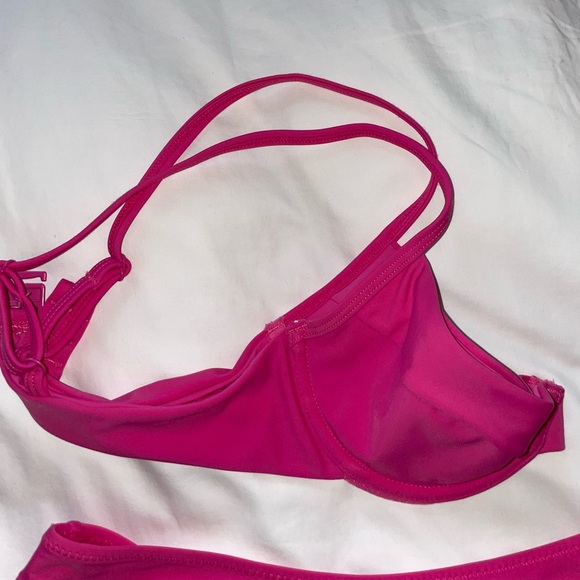 Blackbough Bikini Set in Kyoto Pink. Underwire Top (S) Classic Bottoms (M) - Picture 3 of 5